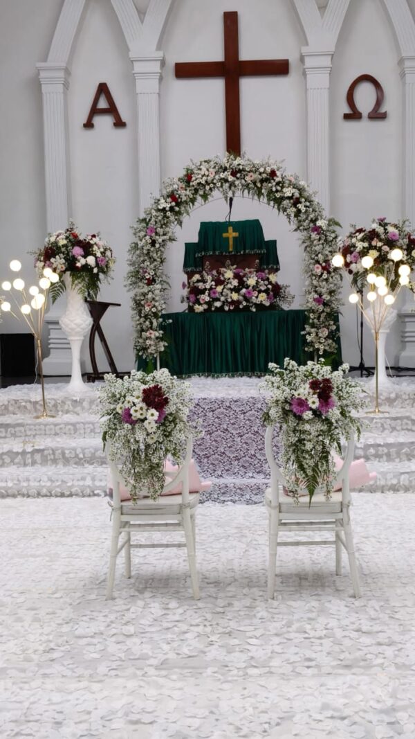 Dekor Wedding Gereja 05
